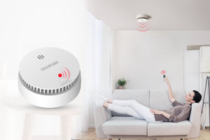 What sensors do smoke detectors use?